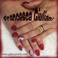 Francesca Giuliani ricostruzione unghie